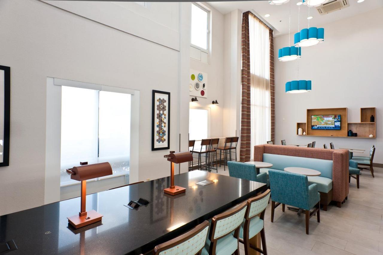 Holiday Inn Express Hotel & Suites Scott-Lafayette West By Ihg Dış mekan fotoğraf
