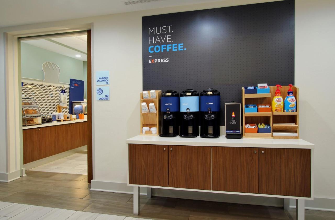 Holiday Inn Express Hotel & Suites Scott-Lafayette West By Ihg Dış mekan fotoğraf