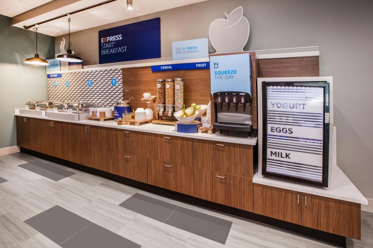 Holiday Inn Express Hotel & Suites Scott-Lafayette West By Ihg Dış mekan fotoğraf